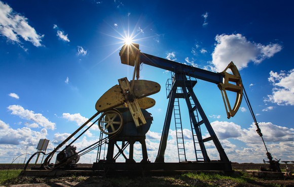 Some Analysts See a New Oil Bull Market