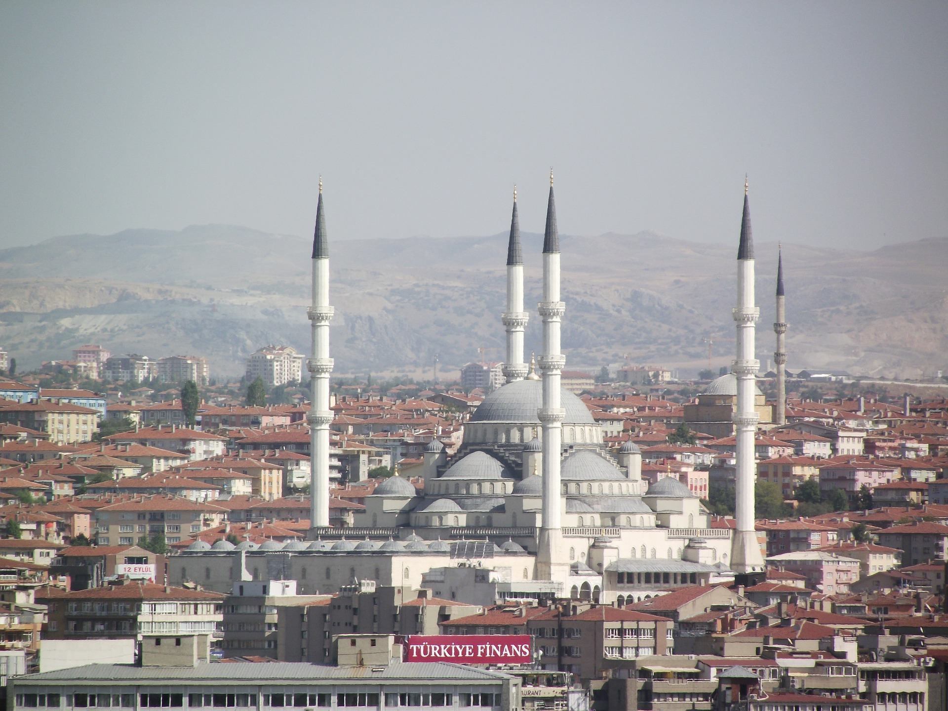 Turkey ETF at Three-Week High, Testing Long-Term Resistance