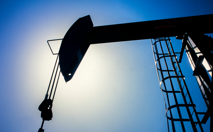 U.S. Stock ETFs Slip as Oil Prices Slide