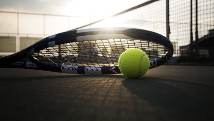 Treasury Yields Rise Amid U.S.-China Tariff Tennis Match