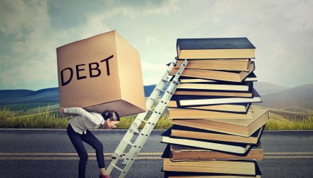Be Wary of Rising Private Student Loan Interest, Professor Warns