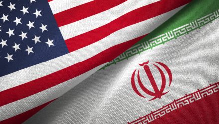 U.S. Stock ETFs Struggle to Find Direction Amid U.S.-Iran Standoff
