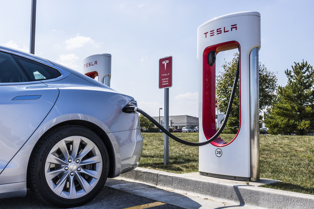 As Electric Vehicles Evolve, Tesla Still Has Big Advantages