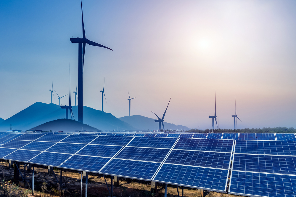 Clean Energy Investment Hit $2.155 Trillion in 2025 While Fossil Fuels Received $1.008 Trillion
