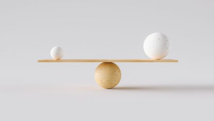 There Are Equal-Weight Benefits With Small-Caps, Too
