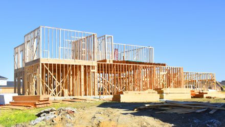 Homebuilder ETFs Fall As Home Equity Notches Fresh Highs