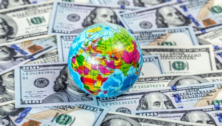 Understanding How a Strong Dollar Impacts Global Economies