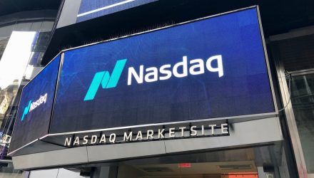 These Stocks Could Propel NASDAQ-100 Rebound in 2023