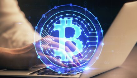Analysts See $200,000 Bitcoin by 2025 as Adoption Spikes