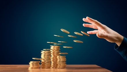 Why Investors Should Look at FCF Instead of Earnings
