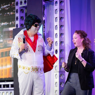 Todd Rosenbluth as Elvis