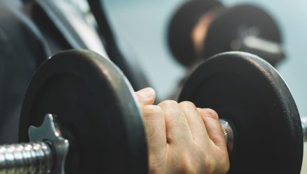 Applying the Barbell Strategy to Fixed Income ETFs