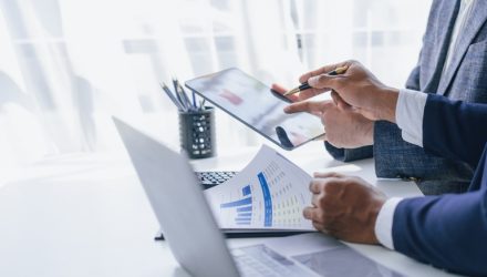 Not So Fast, AI: Humans Still Prefer Humans for Financial Advice
