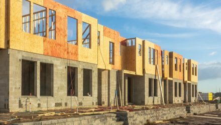 2025 Inflows in Homebuilder ETF Fueled by Optimism