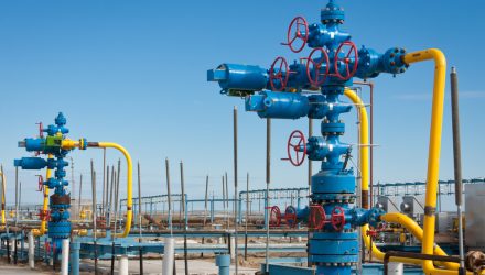 Kinder Morgan Beats Q4 Estimates as Natural Gas Drives $10 Billion Bac