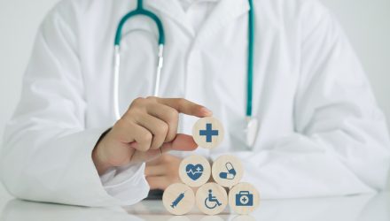 Why Merck Stands Tall Amid Healthcare Headwinds