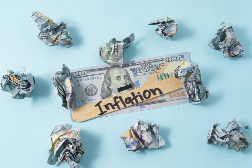 Weekly Economic Snapshot: Inflation Up, Confidence Down